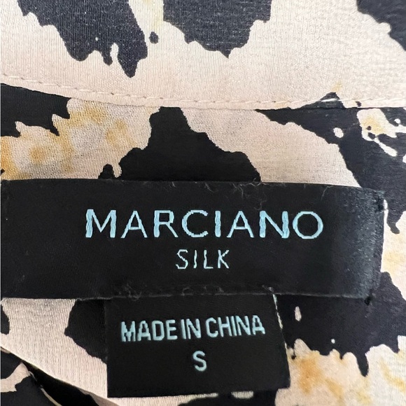 MARCIANO 100% silk blouse size S. Fits perfectly Medium. - Picture 12 of 13
